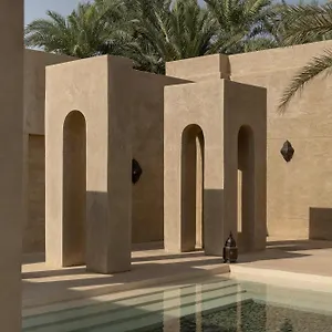 Bab Al Shams Desert Y Dubái